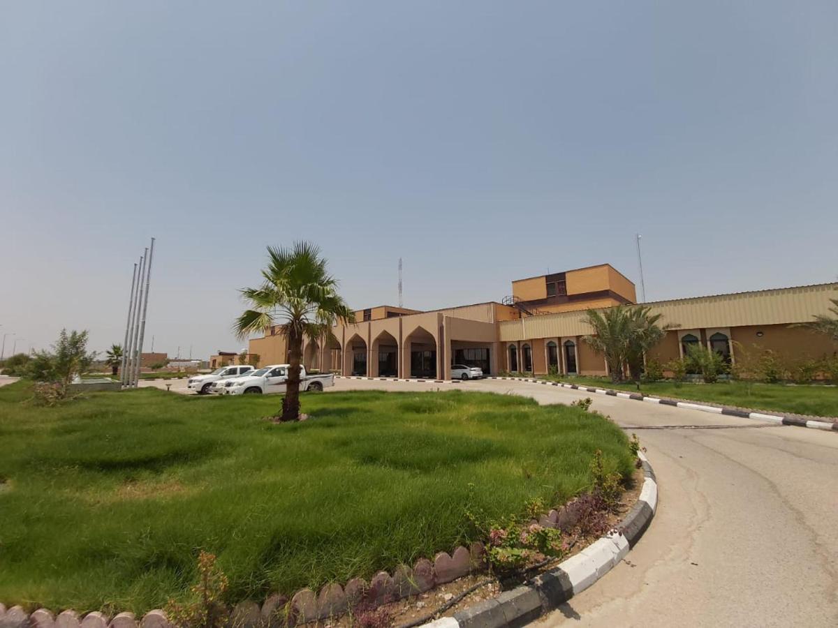 Basrah International Airport Hotel Exterior photo